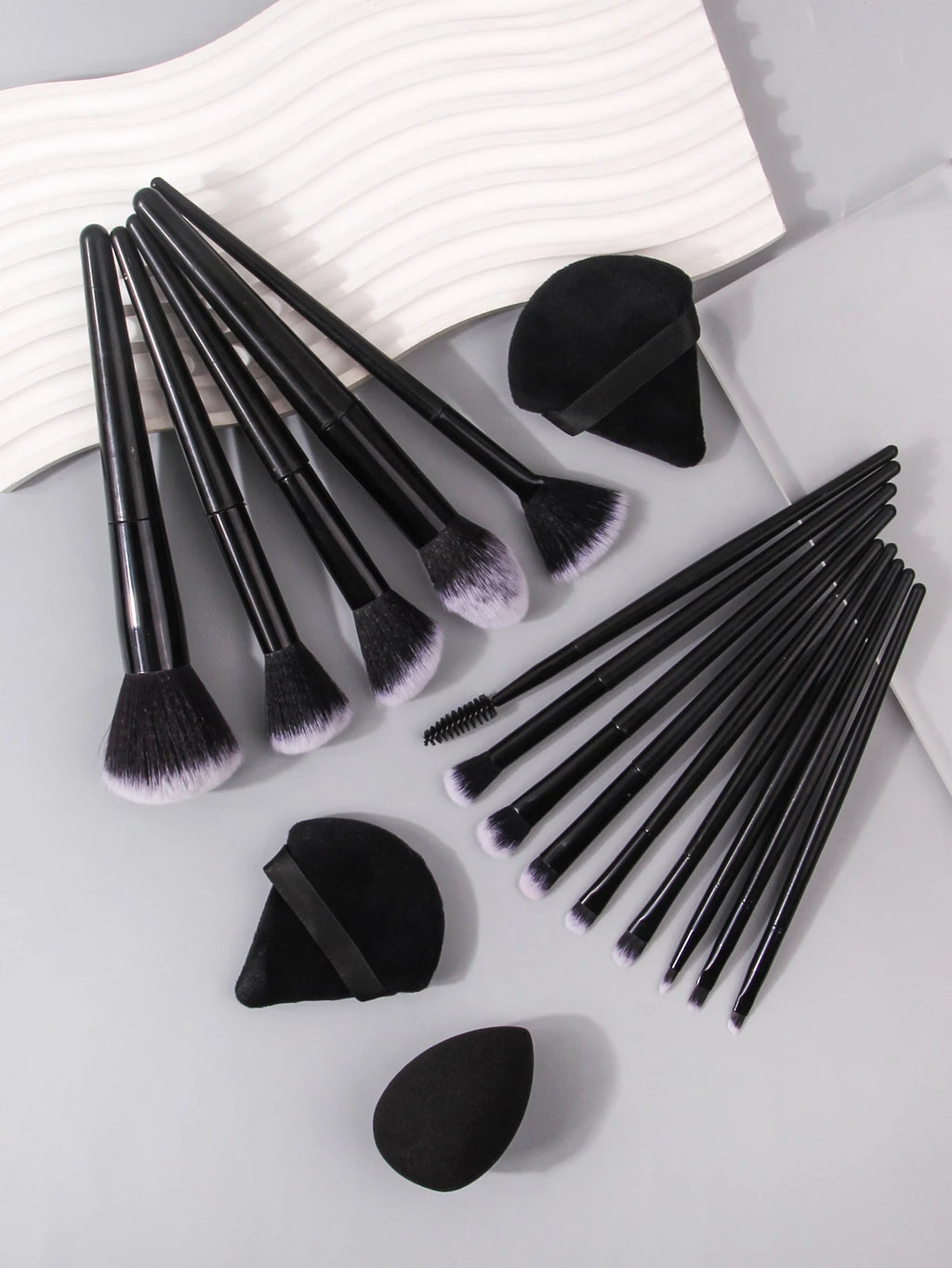Set de Pincéis de Maquilhagem Profissional — Super Suaves para Olhos e Rosto