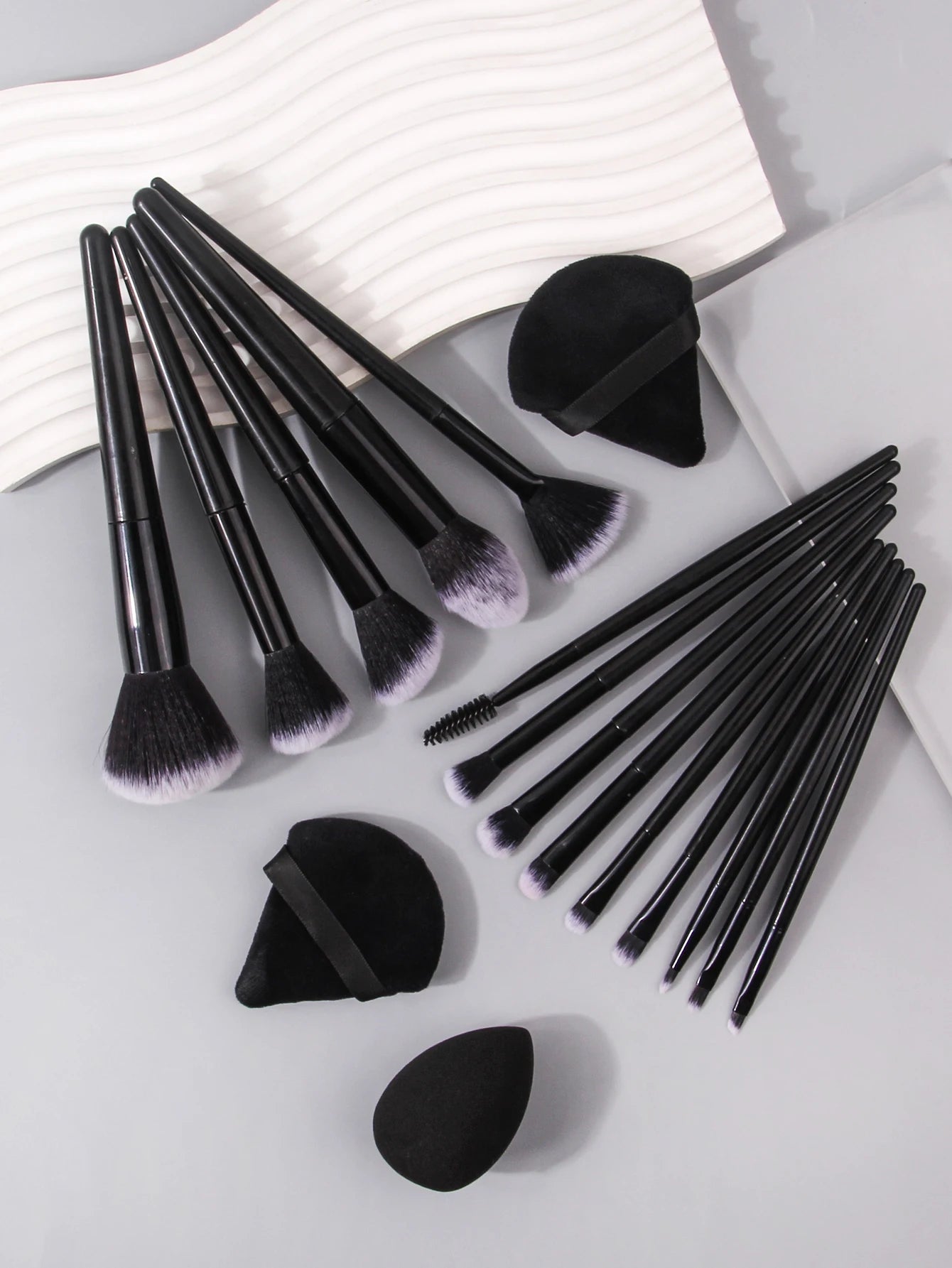 Set de Pincéis de Maquilhagem Profissional — Super Suaves para Olhos e Rosto