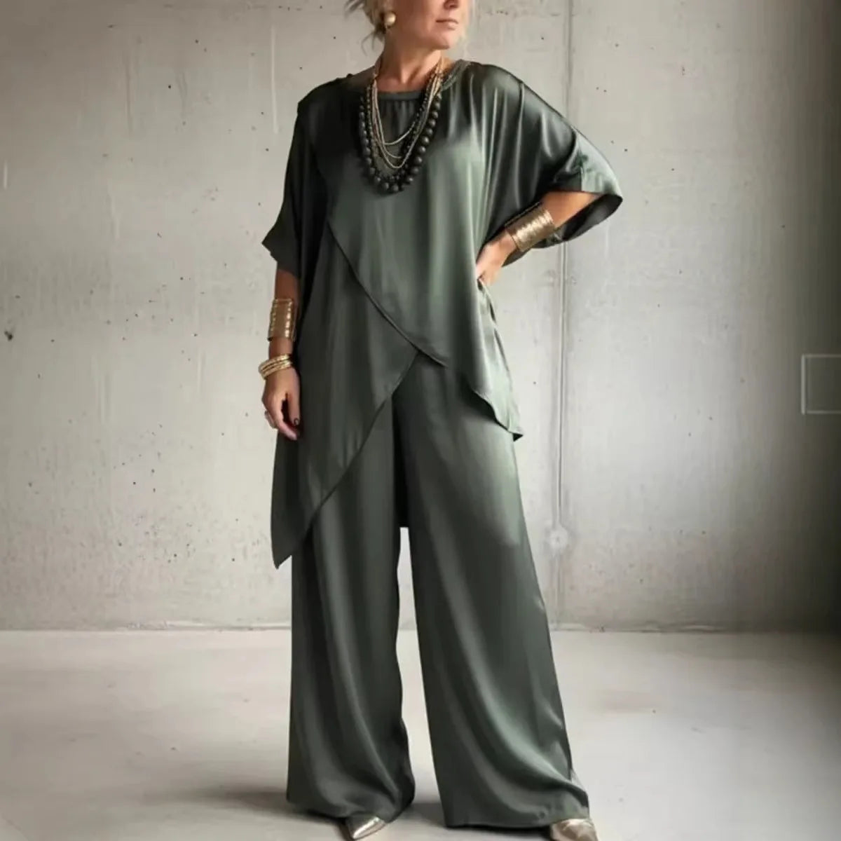 Conjunto Satin Duas Peças — Top + Calças Perna Larga